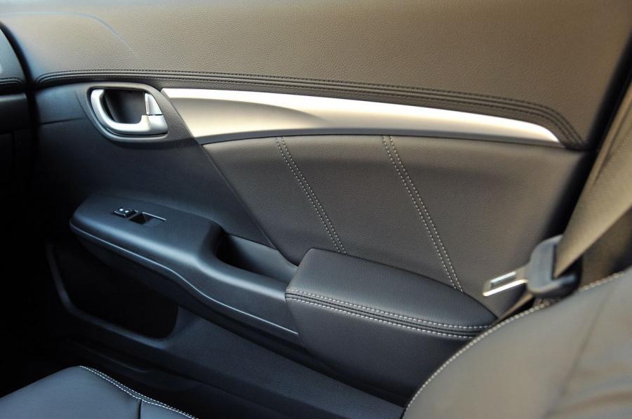  Honda Civic 2013 года  (фото 7 из 47)
